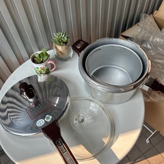 新品無水圧力鍋の画像