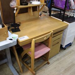 【川崎市宮前区リサイクルオフ】浜本工芸　学習机　椅子等付　定価2...