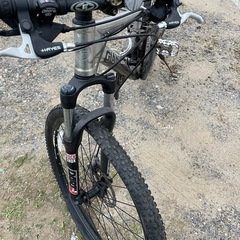 自転車2台の画像