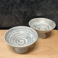 【取りに来ていただける方限定】有田焼　和モダン　お皿ペアセットの画像