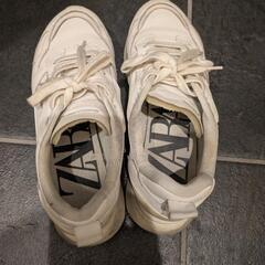 【6/7廃棄】ZARA レザースニーカー 白 EU37の画像