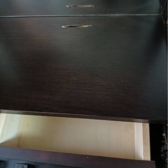 上ケ嶋木工　アンティーク調　飾棚　キャビネットの画像