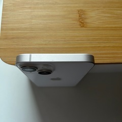 iPhone 14 256gb スターライト SIMフリー 画面ひび割れありの画像