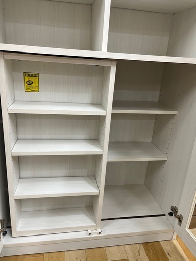 【トレファク　ラパーク岸和田店】2枚扉　スライド式　本棚