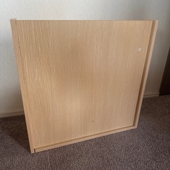絵本棚の画像