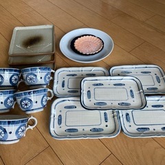 食器セットの画像