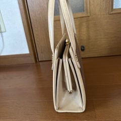 ハンドバッグの画像
