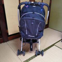 コンビ　ベビーカーの画像
