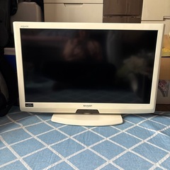 液晶テレビ