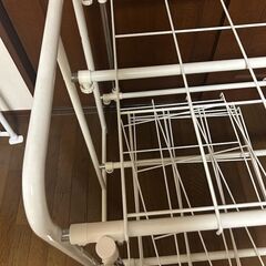 押入収納棚　縮めた状態で横１１４×奥行６６×高さ８６ｃｍの画像