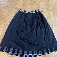 moussy スカート ブラック ホワイト サイズ2 美品の画像