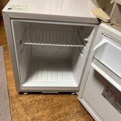 1ドア電子冷蔵庫の画像