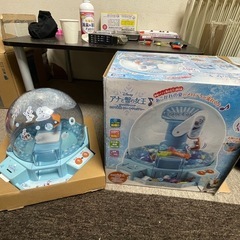 おもちゃ　アナと雪の女王　クレーン