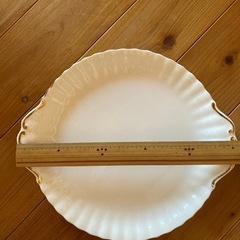 おしゃれ　白い洋皿の画像
