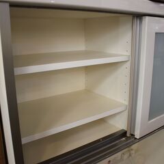 【川崎市宮前区リサイクルオフ】パモウナ　キッチンボード　食器棚　W90cmの画像