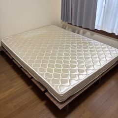 LOWYA ダブルベッド
