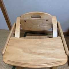 （二脚）yamatoya　大和屋 アーチ木製ローチェアNベビーチェア ナチュラル　折りたたみの画像
