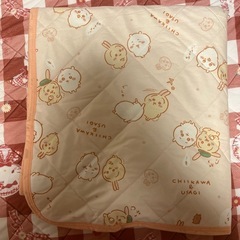 ちいかわ　うさぎ　敷きパッド　シングルサイズ