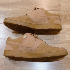 NIKE ナイキ ベージュ スニーカー 26.5cmの画像