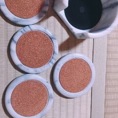 大理石のコースターの画像
