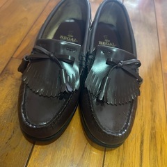 【値下げ‼️】リーガル　ローファー(未使用のクリーニングセット付き)の画像