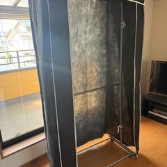 ハンガーラックの画像