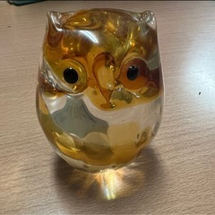 開運アイテムガラスフクロウのオブジェ