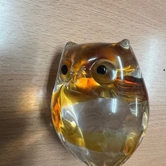 開運アイテムガラスフクロウのオブジェの画像