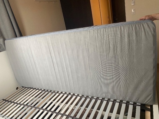 【IKEA MALM】ダブルベッド（160x200cm）4つの収納付き・美品 (6/09まで)