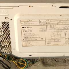 放置されていた電子レンジ2台　部品取り用？　差し上げます　の画像