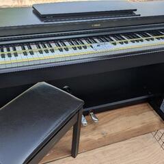 配達無料  YAMAHA 激可愛い ARIUS 電子ピアノ YDP-163R 19年購入(18年製) 激美品③
京都南販売STORE取扱商品
★京都南〜福知山
🏯東は→姫路〜大阪〜福知山
🍑西は→姫路〜鳥取市〜兵庫〜岡山まで配達無料 ★ジモティーが一番安い！
★ジモティーは設置までお手伝い
【簡単設置】
★ジモティーは即配達、納品可能！の画像