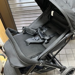 ベビーカー　