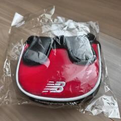 new balance　パター用ヘッドカバーの画像