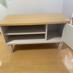 テレビ台の画像
