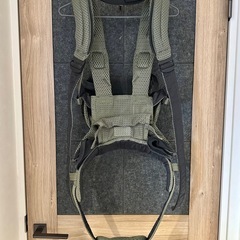 【8月中限定値下げ！
】Baby Bjorn ベビービョルン　抱っこ紐　Harmonyの画像