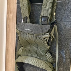 【8月中限定値下げ！
】Baby Bjorn ベビービョルン　抱っこ紐　Harmonyの画像