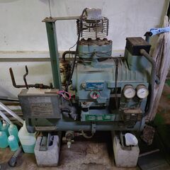 ☆日立☆ 冷凍機 コンプレッサー752S2-FLR【千葉発引取限定】