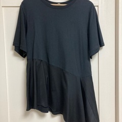 ユニクロ✕JWANDERSONフレアヘムT