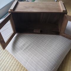 ミニ収納開き扉の画像