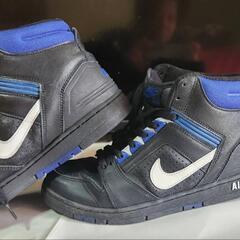 NIKEスニーカー