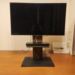 液晶テレビ⁺ブルーレイレコーダー⁺テレビ台の３点セットです