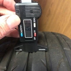 18インチ　夏BRIDGESTONE  DUELER  HP    ゴム切れありの画像