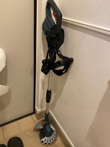 【美品】コメリ 刈払機 BS-18VCG 18V バッテリー・充電器付き／すぐ使えます！