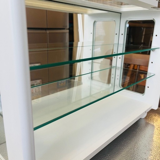 《売約済》【武蔵小山店】  ショーケース ガラスケース ディスプレイケース コレクションケース 卓上 小型 陳列棚 ホワイト什器 アクセサリーケース 飾り棚 カフェ風 北欧風 店舗什器　