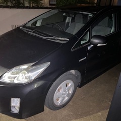 プリウス　車検25年5月末通したばかりです。