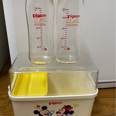 【セット割】ディズニーミルケース&哺乳瓶セット　500円の画像