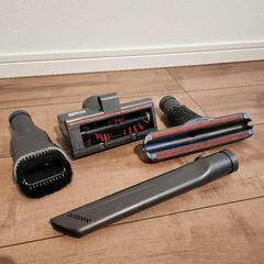 *お値下げしました* DYSON ハンディクリーナー 掃除機 コードレスの画像