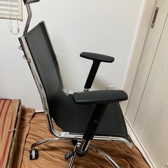 椅子（お話中）の画像