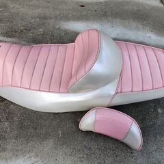 マジェスティ125　エナメルシート