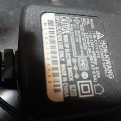ACアダプター　電源コード　３個の画像